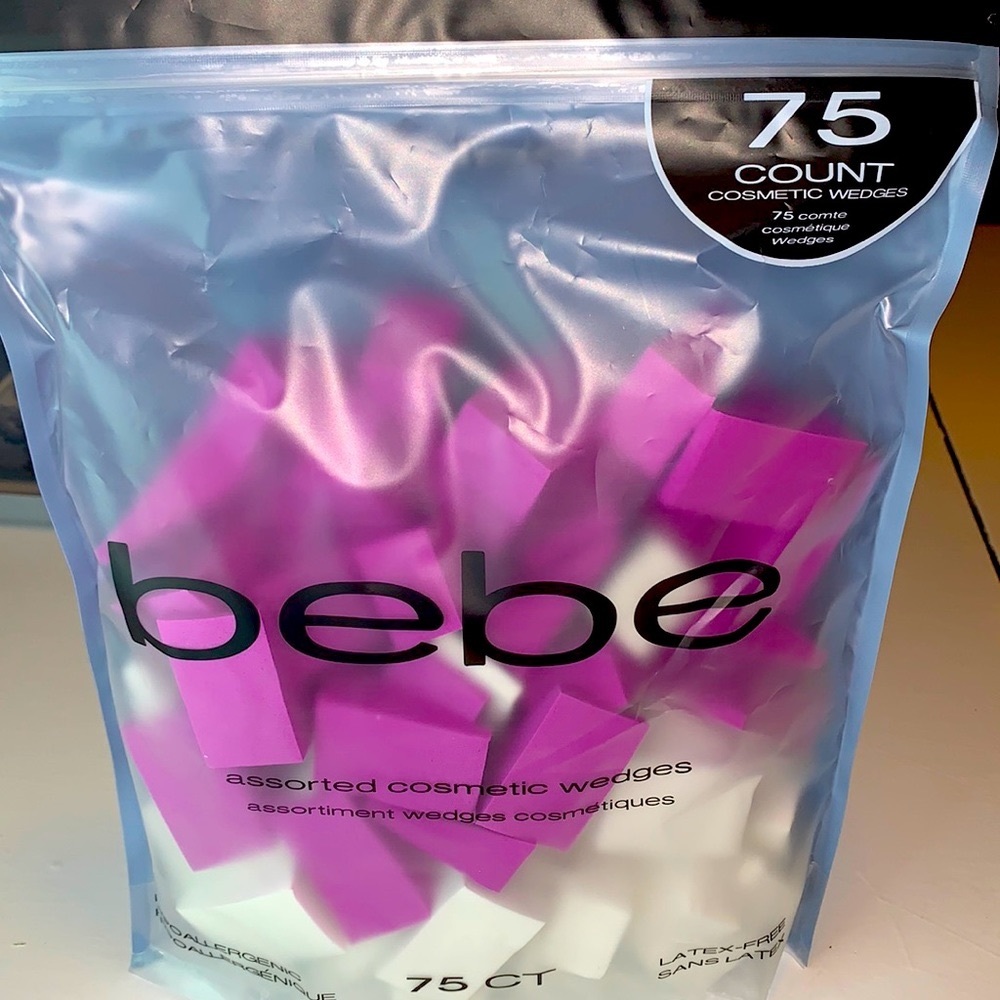 bebe Cosmetic Wedge Sponges 💜🕊 - Picture 2 of 3